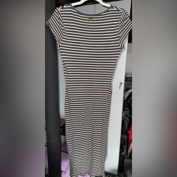 Billabong Brown and White Striped Midi Dress EUC - Picture 4 of 5